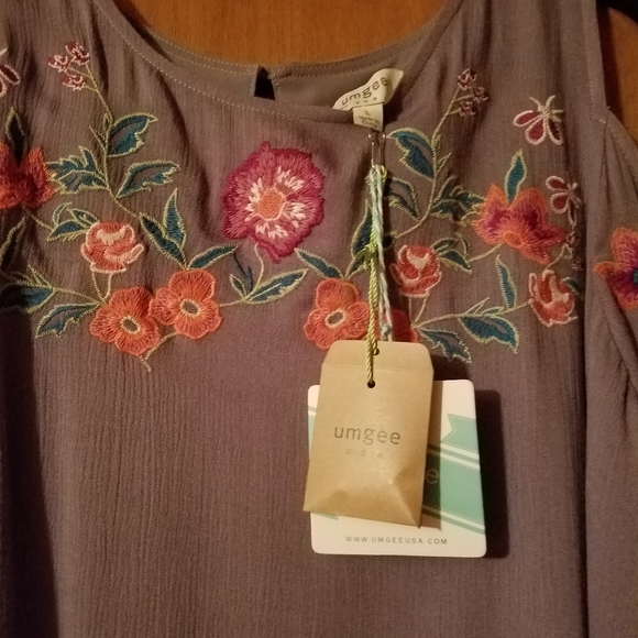 Tunic - Picture 5 of 5